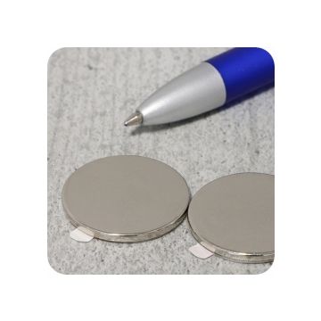 Scheibenmagnete aus Neodym, N35 axial, selbstklebend, 2 mm dick, Ø 25 mm - vernickelt